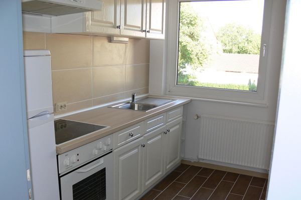Zwei modernisierte Mehrfamilienhäuser mit 8 WE
