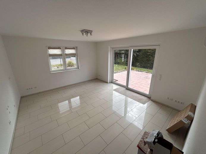 Maison design pour deux générations dans un emplacement privilégié à Haselünne – Photo 28