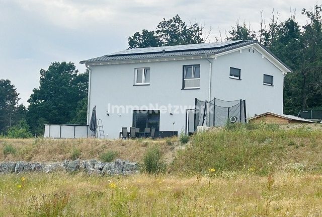 *Energieeffizienzhaus der Extraklasse - Einziehen statt bauen!* – Objekt Gesamt mit PV Anlage
