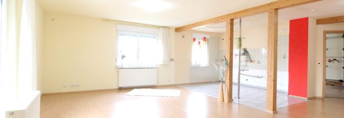 पारिवारिक खुशियाँ और मूल्य-स्थिरता का संगम- संभावनाओं से भरपूर संपत्ति- पीवी सिस्टम