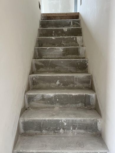 Treppe ins DG