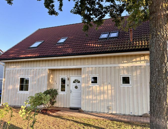 Beautiful Norwegian Wooden House – Photo 2