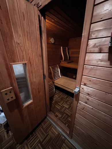 Einfamilienhaus mit Einliegerwohnung und viel Platz (Nutzfläche), 6 Zimmer, Bad Dürkheim – Sauna