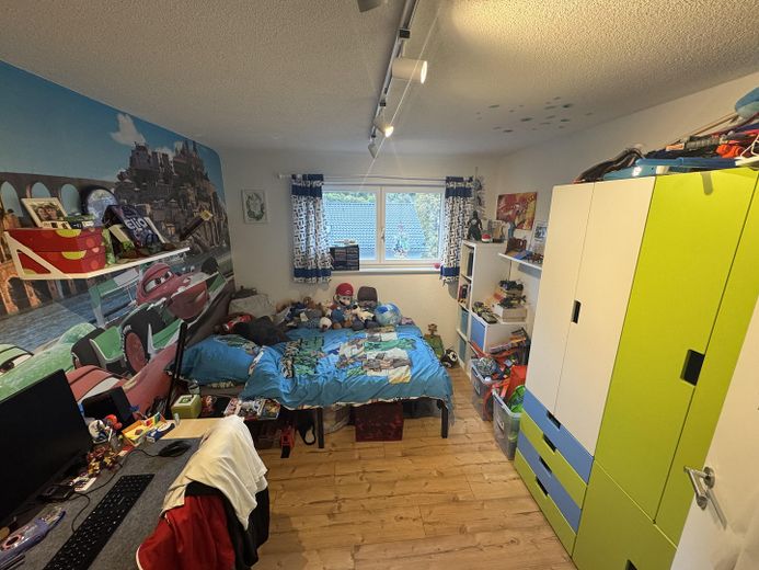 Kinderzimmer 1/2