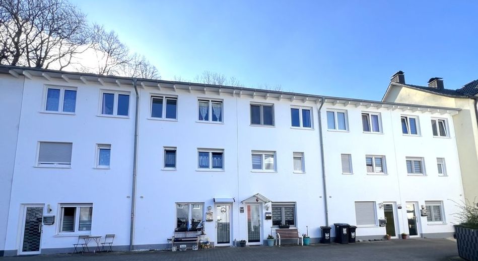 5 vermietete Reihenhäuser als Kapitalanlage in Hagen-Haspe (Provisionsfrei!) – Außenansicht 2