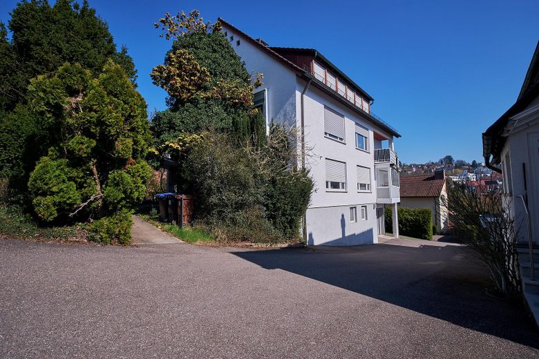 Gepflegte 4,5-Zimmerwohnung mit Stellplatz! !Provisionsfrei! – Außenansicht