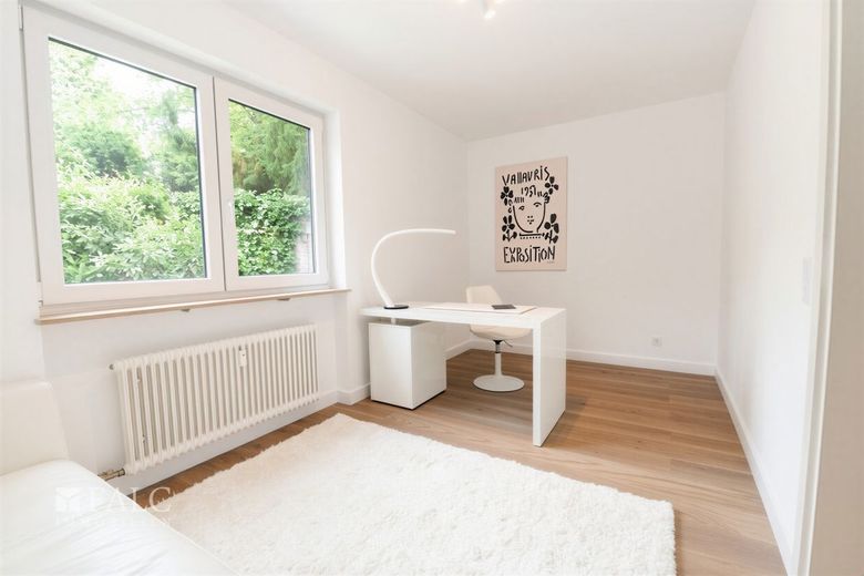 Komplett renovierte Luxus Maisonette im Grünen – Zimmer 1