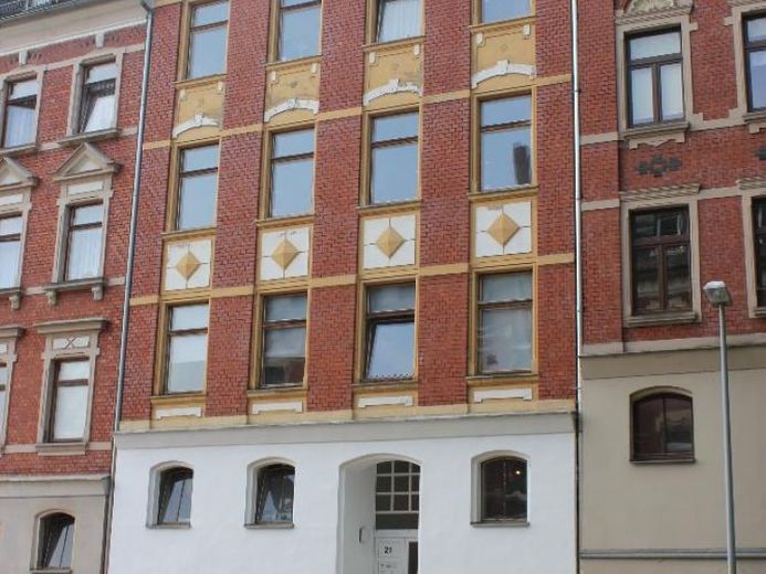 !!! DG Wohnung mit EBK WaMa und 2 Extra Zimmern im Dach!!! – Foto 1