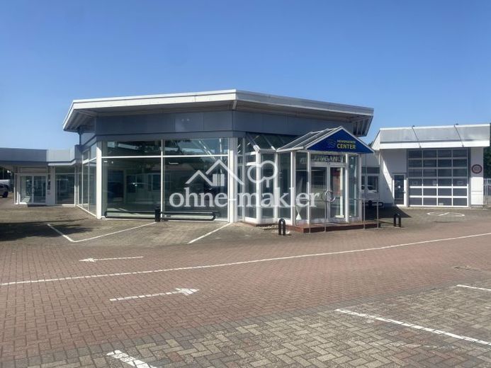 UN'OCCASIONE UNICA: 1.400 mq ex concessionaria auto + 900 mq di area esterna - subito disponibile! – Foto 2