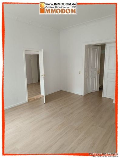 4 bis 5-Zimmer-Wohnung mit 2 Bädern in Zwickau, Nähe Schlobigpark, zu vermieten! – Wohnküche