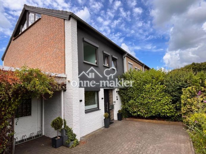 Gepflegtes Reihenendhaus mit Garten in Bremen-Huchting – Foto 1