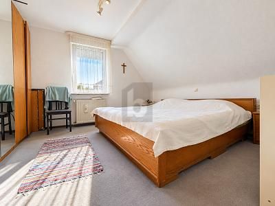 CASA A SCHIERA ADATTA ALLE FAMIGLIE CON GIARDINO + GARAGE – 1791392304_e9bd7be.jpg