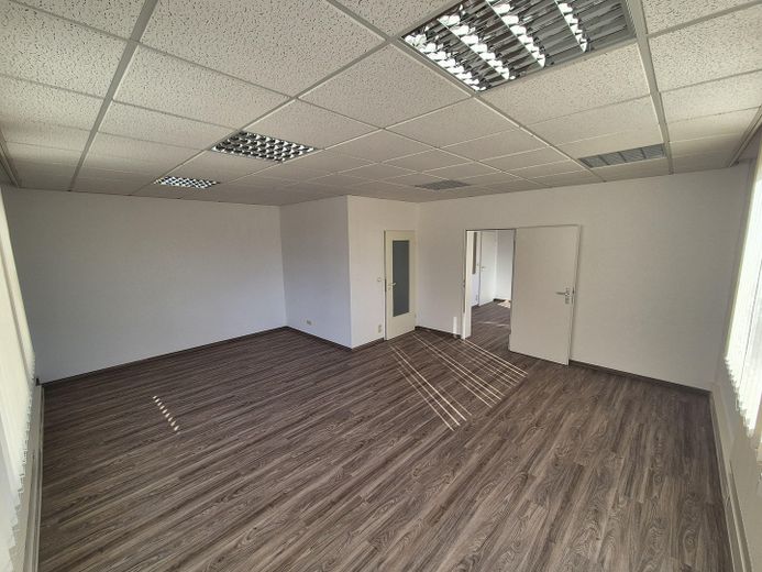 Helle Bürofläche in Kaltenkirchen – Büro Nr. 25