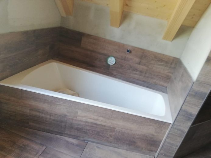 Badewanne OG Neubau