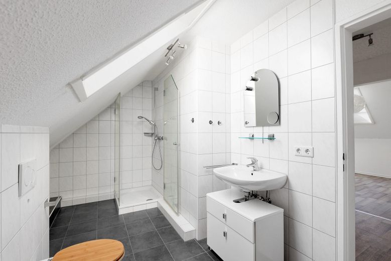 Appartamento ben tenuto di 2 locali con cucina componibile in posizione centrale a Idstein – Foto 7
