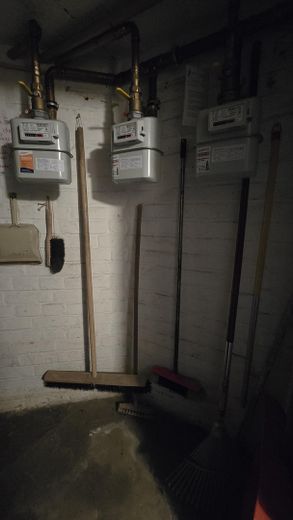 Gasanschlüsse im Keller
