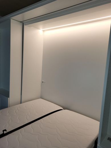 Murphy Bed 