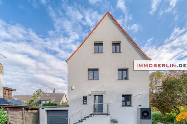 IMMOBERLIN.DE - Nesiller için modernlik ve karakter! Güneş teraslı çok cazip ev