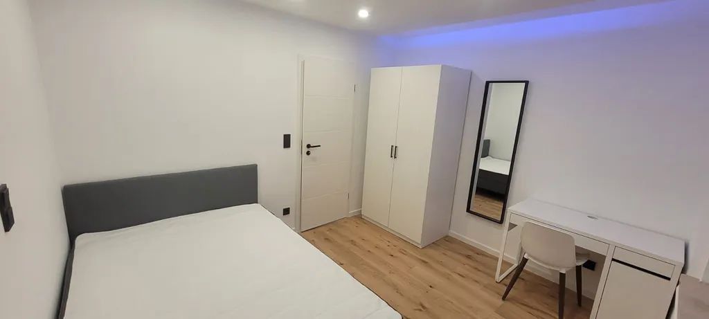 Schönes möbliertes Zimmer in gepflegter WG - München | Kreillerstraße 48 – Zimmer 2
