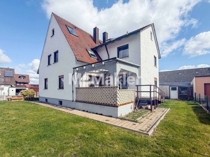 Vrijstaand huis met drie wooneenheden - tuin, drempelvrije begane grond en volledig vrij van huurders! – Foto 1