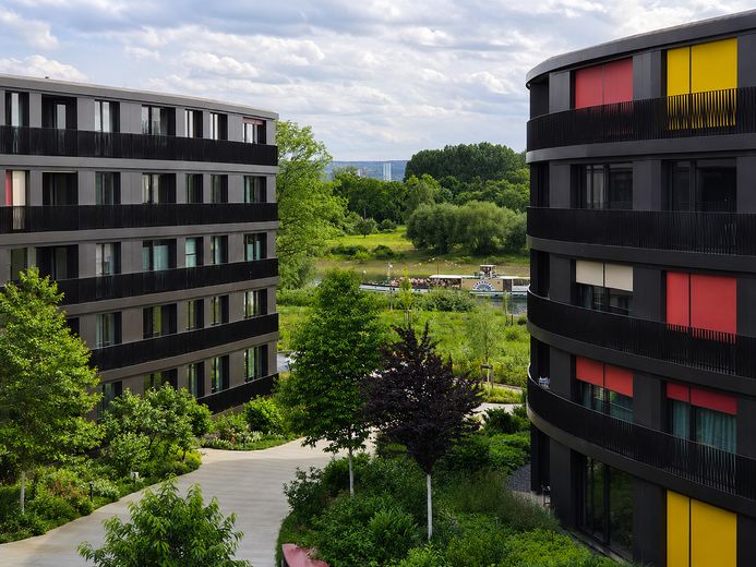 Vida prémium con vistas al Elba | Marina Garden Dresden | Amueblado / Sin amueblar – Foto 16