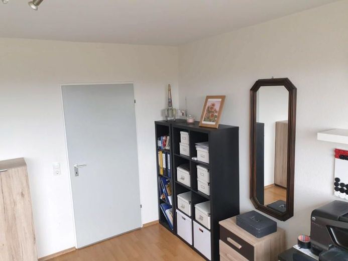Sehr gepflegte Eigentumswohnung am Stadtrand von Frankenthal; Panoramablick bis zum Pfälzerwald – Bild 5