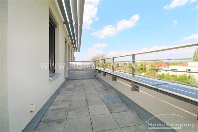23164 HomeCompany Dresden Möbliert/Furnished Studio Dachgeschoß-Apartment in Dresden-Strehlen/Uninähe mit Terrasse! max. 2 Personen – 6c3961d93a506328ec52cf33aa7804f7cf5ceced.jpg