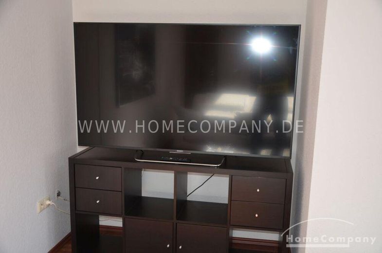 Appartamento di 3 locali, arredato. 1° piano, balcone esposto a sud. – fbdc772c03327d07a61e43aad246f338a4f407a7.jpg