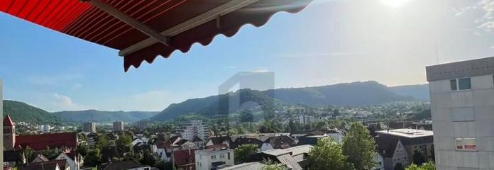BARRIEREFREI WOHNEN MIT BLICK ÜBER GEISLINGEN