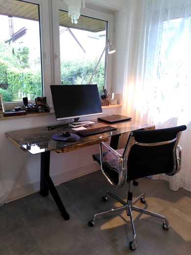 PF-Friedenstraße: curato appartamento di 3,5 locali con balcone, tranquilla posizione nel verde - SENZA PROVVIGIONE – Arbeitszimmer mit Gartenblick