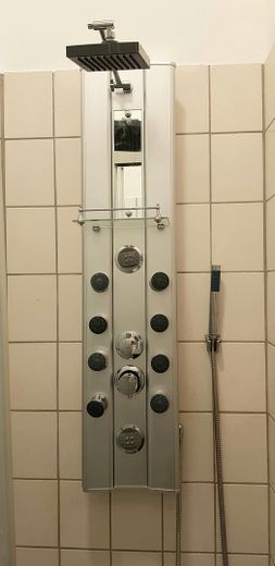 MFH mit 8 Wohnungen, hohe Rendite 8%, saniert und gut vermietet in zentraler Lage – Foto 22