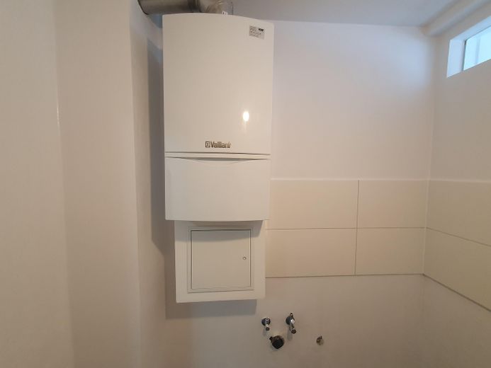Elegante und große  Wohnung - Dachgeschoss - mit viel Platz – Foto 10