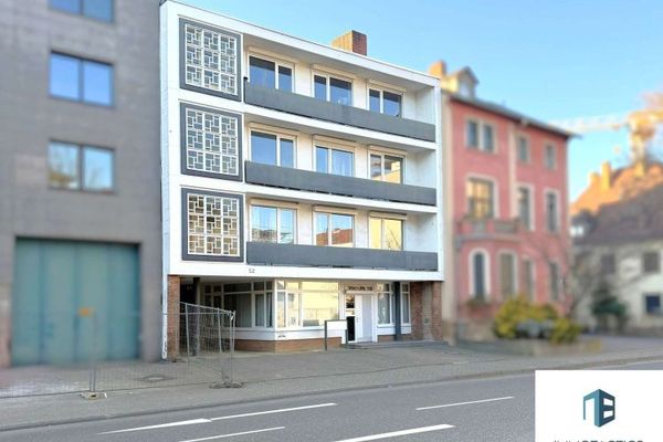 Edificio residencial y comercial con 5 unidades - 6% de potencial de rentabilidad - Atractiva inversión de capital cerca del centro
