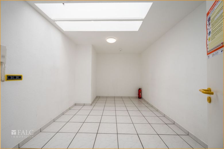 Büro 1 Geschäftshaus