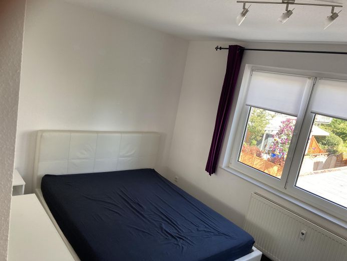 Schöne geräumige 2-ZImmer Wohnung  in Billstedt – Schlafzimmer