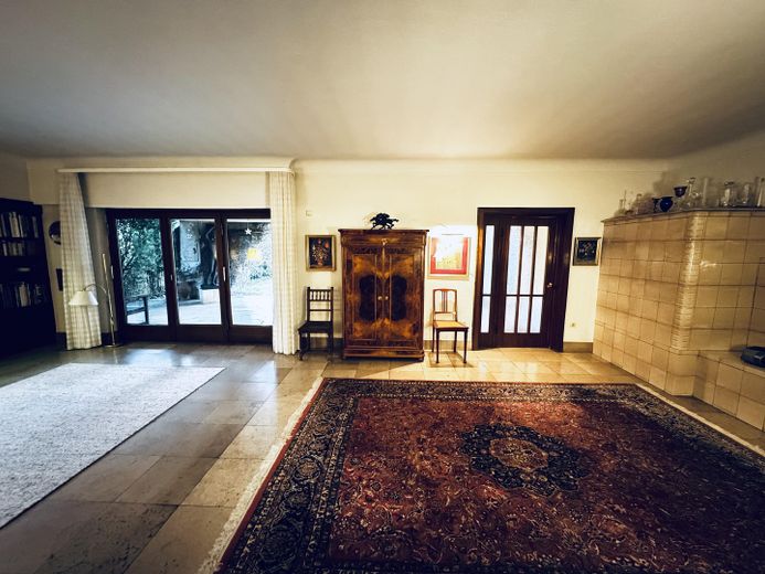 Blick ins große Wohnzimmer 