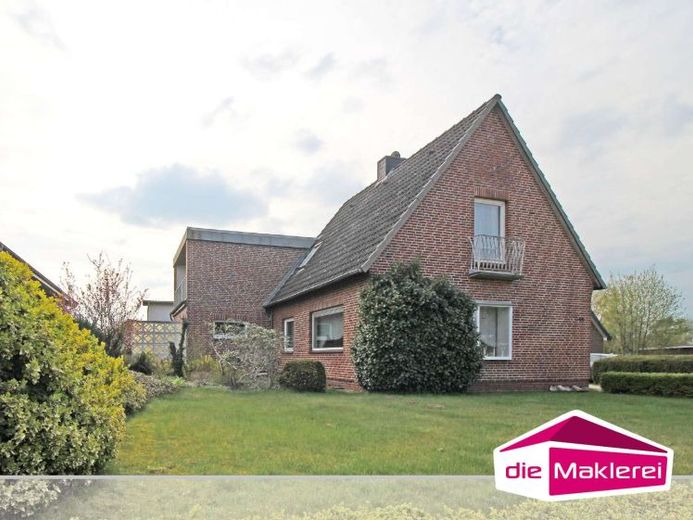 Einfamilienhaus mit möglichem Baugrundstück in Klein Rönnau – Foto 1