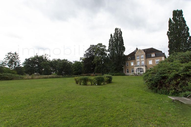 Schloss Sorgenlos