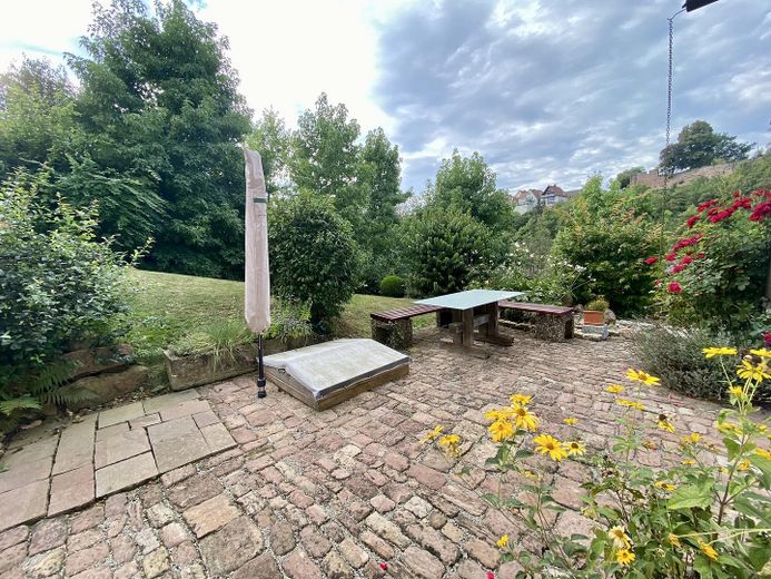 Maison individuelle avec appartement indépendant et vue dégagée *sans commission* – Terrasse UG