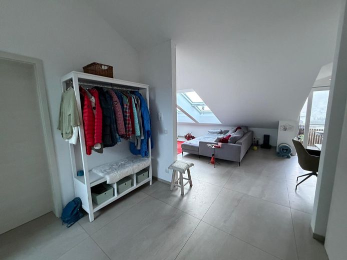 Appartamento mansardato in posizione premium con vista panoramica – Foto 5