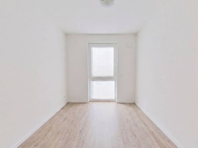 ** Ein Ort zum Wohlfühlen: 3-Zimmer-Wohnung mit offener Küche und Balkon in Bonn-Tannenbusch ** – Schlafzimmer II