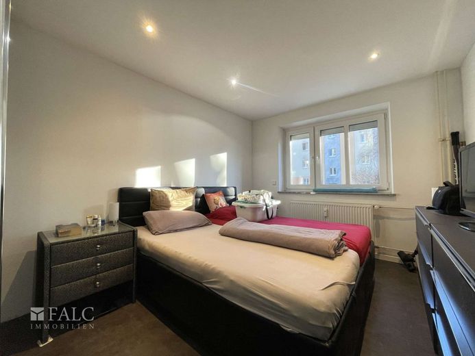 Schlafzimmer 1