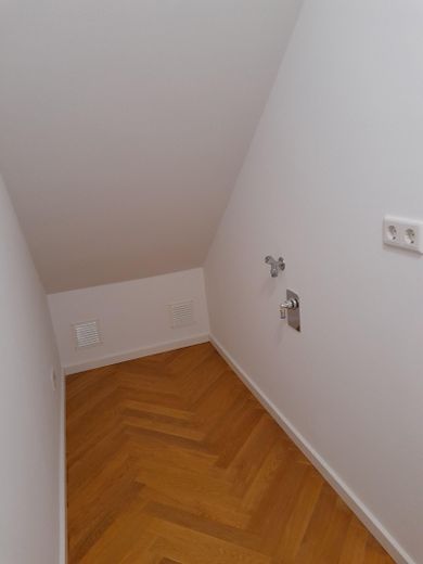 Abstell. für Waschmaschine