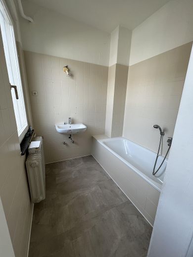 Sanierte Doppelhaushälfte mit Altbau-Charme in Jünkerath (Vulkaneifel) – kl. Bad