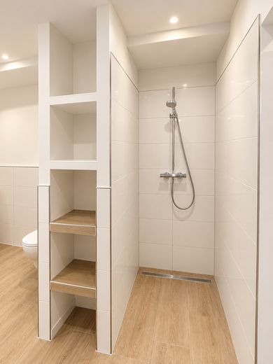 Erstbezug Neubau: Großzügige 5-Zimmer-Wohnung in ruhiger Lage von Niendorf – Foto 16