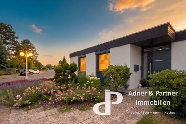 **KANZLERFELD: BUNGALÓ MODERNIZADO DE SCHMIED CON APARTAMENTO EXCLUSIVO**