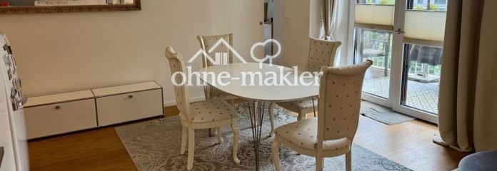 Tasteful four-room apartment with balcony and private terrace in HafenCity, Hamburg