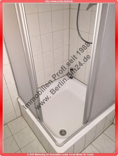 Wohnung mieten - -- Dachgeschoß Duschbad - ruhig schlafen zum Innenhof – 2-27.02.2016 084