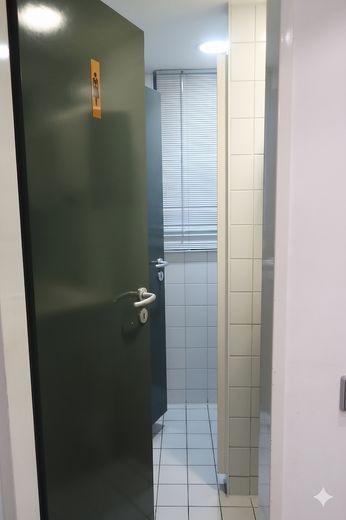 Meersburg, helle Büro-/Praxisflächen – WC 1