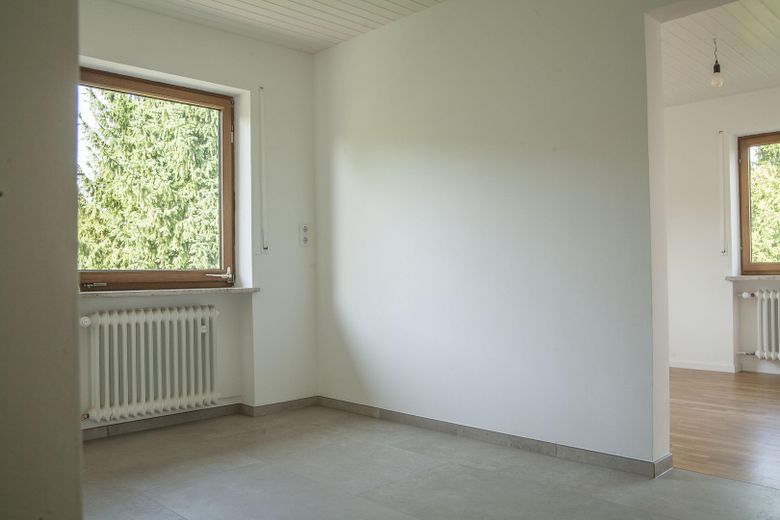 Erstbezug nach Sanierung: Helle 97 m² Wohnung mit Südbalkon, Garten, Kellerraum und Garage – फोटो 22